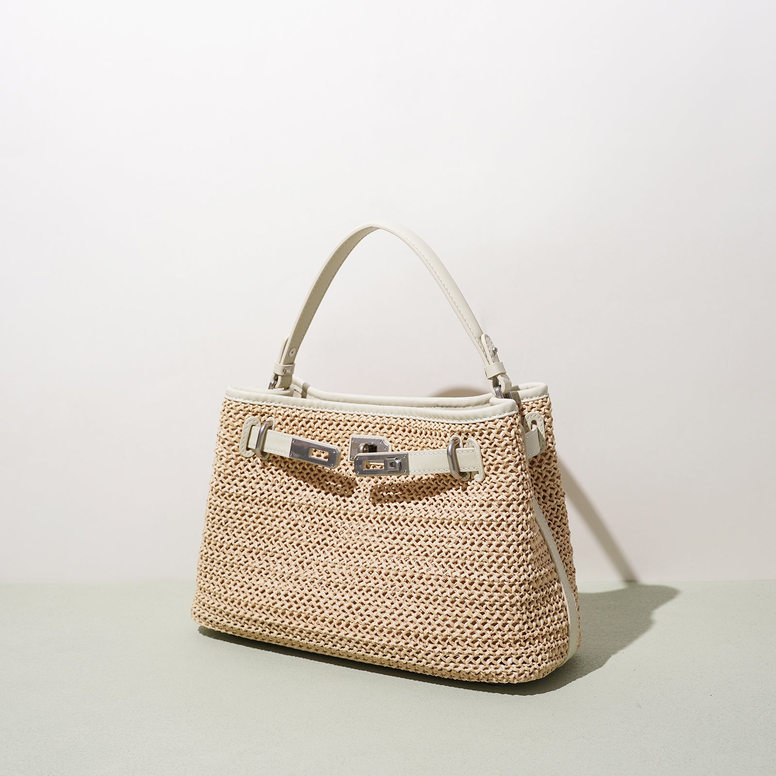 LELALIA Vintage Straw Metal Lock Small Shoulder Handbag